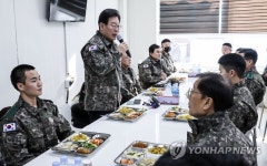 인사말하는 이재명 대표