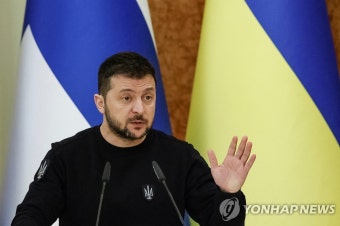 젤렌스키, 서방 탱크지원에 "반드시 실제 전달돼야" 재촉