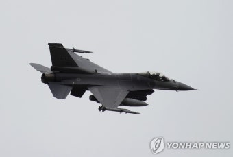 마크롱, 우크라 전투기 지원안에 