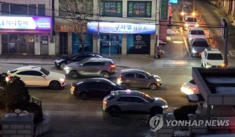 속초시청 앞 불법유턴 만연…사고위험·교통체증 '불편'