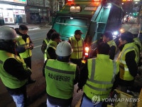 이병선 속초시장 환경미화원 청소현장 방문