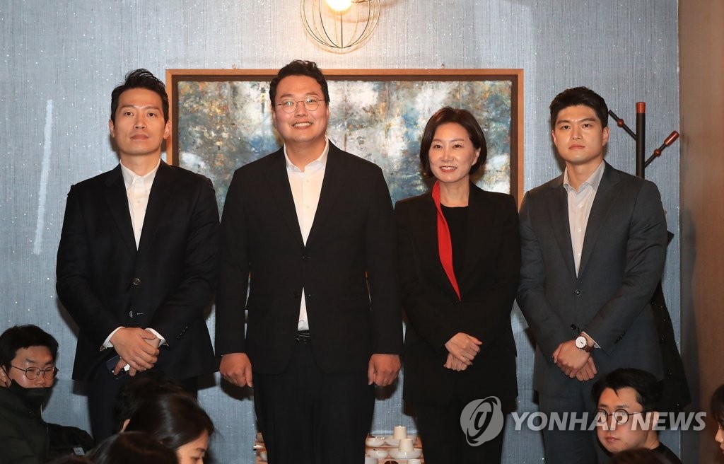 김문수-이준석, 단일화 노력 불발…심야 회동 결렬