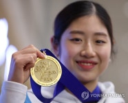 김연아 이후 14년 만에 4대륙 선수권 금메달 획득한 이해인