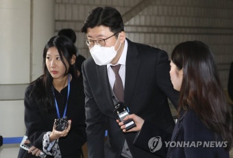 선고공판 마친 이규원 검사