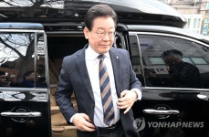 이재명 대표, 경로당 난방비 지원 점검 나서