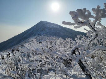 설경이 장관인 설악산