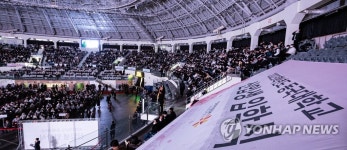 3년 만에 열린 대학의 대면 입학식