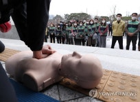 노인 심정지 급증…충남소방본부, 경로당 심폐소생술 교육