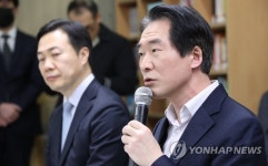 발언하는 김성호 행안부 재난안전관리본부장