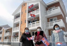 북한 각지 농장마을들에서 새집들이