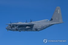 임무 수행하는 AC-130J