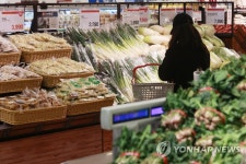 2월 소비자물가 4.8%↑…10개월만에 4%대로 둔화
