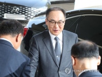 이원석 검찰총장, 부산고·지검 격려 방문
