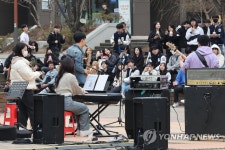 활기 찾은 캠퍼스