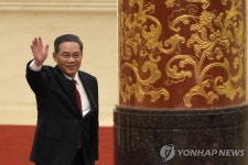 [속보] 리창 中총리 민영기업 발전 환경 더 좋아질 것
