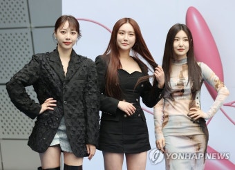 서울패션위크 참석한 브레이브걸스
