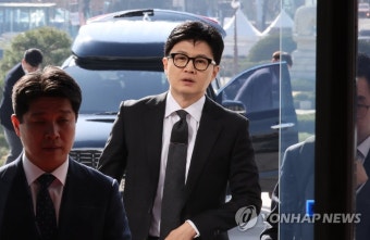 국회 본청 들어서는 한동훈 법무부 장관