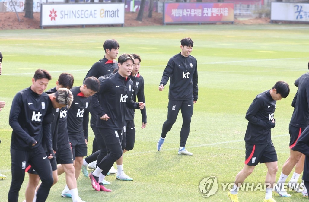 한국 축구 대표팀, 열정적인 훈련으로 11회 연속 월드컵 본선 진출을 향해 노력 중