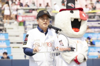 김동연, 美 대사와 프로야구 개막전 관람…'혁신동맹' 의지 다져