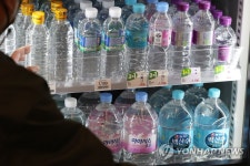 편의점 일부 품목 가격 인상 철회ㆍ동결