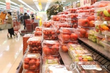 대형마트, 방울토마토 대량 매입