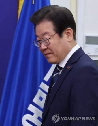 최고위 참석하는 이재명 대표