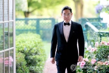 尹, 바이든 주재 국빈만찬 참석…강철같은 동맹을 위해 건배사(종합)