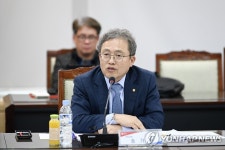 민주 원내수석에 '비명' 송기헌…원내대변인은 김한규·이소영
