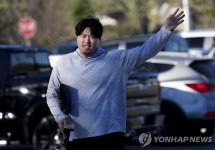 류현진, 소아암 환자 위해 2년 연속 1억원 쾌척