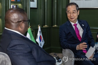 한덕수 국무총리, 시에라리온 대통령과 회담