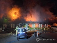 춘천 후평동 음식점서 불…손님 등 일부 대피