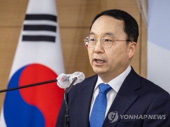 구병삼 통일부 대변인, 정례 브리핑