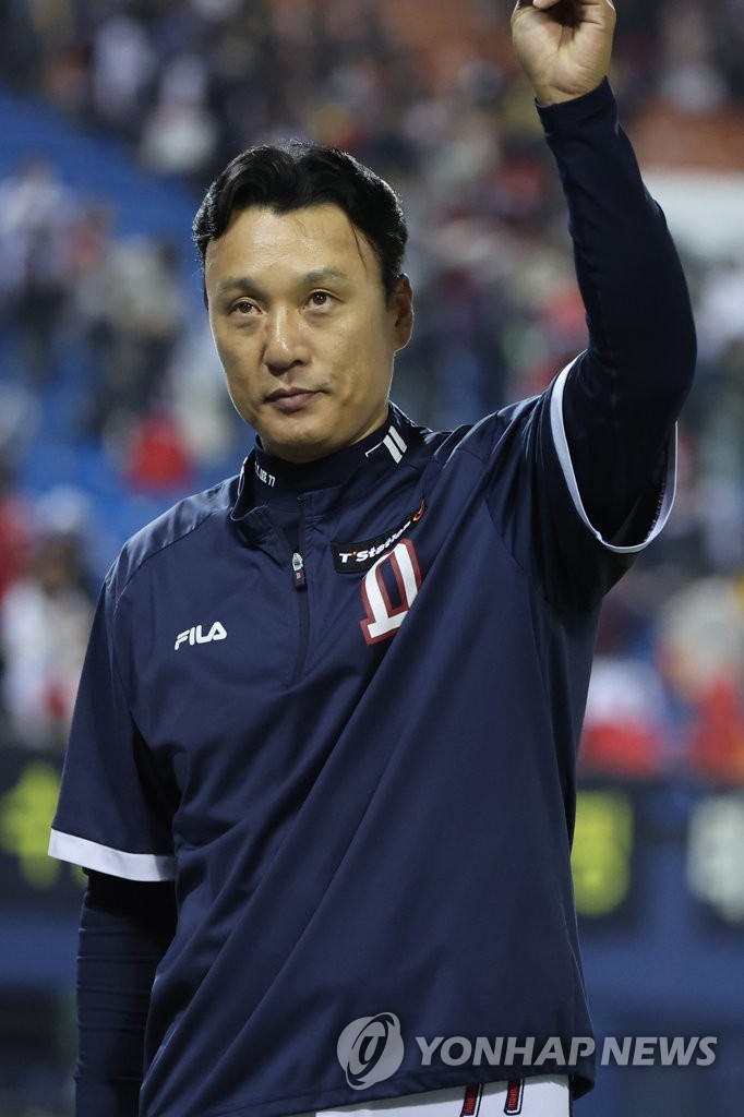 두산 베어스, 허슬두 강조하는 조성환 감독대행의 새로운 지휘봉