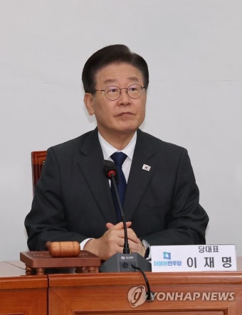최고위 참석하는 이재명 대표