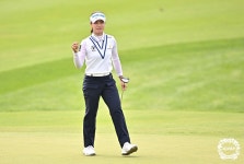 '끝내기 이글' 박민지, KLPGA 셀트리온 퀸즈마스터즈 3연패 달성