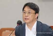 국회의원 선거제도 개편을 위한 공론조사 결과 보고하는 박원호 서울대 교수