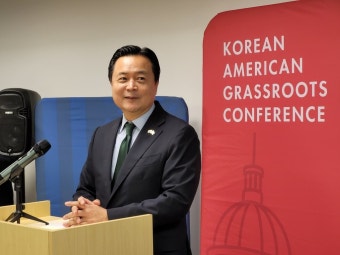 발언하는 조현동 주미대사