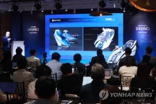 홈 헬스케어 트레이너 안마의자 다빈치의 디자인 소개