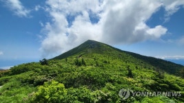 설악산 대청봉의 안구 정화 풍경