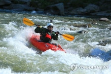 급류에서 만끽하는 짜릿함