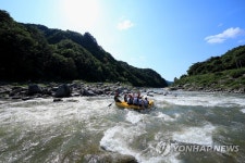 짜릿함 넘치는 인제 내린천 래프팅