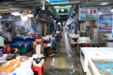 일본 원전 오염수 방류도 안했는데…찬바람 부는 횟집·양식어가