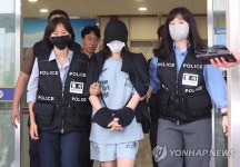 '생후 1주일 딸 암매장 살해' 친모