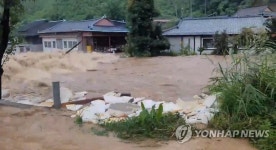 [속보] 봉화군 춘양면서 주택 매몰…2명 사망 추정