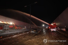 배수작업 이어지는 궁평２지하차도