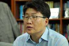 [미래세대가 죽는다] ⑫마약 중독자를 두들겨 팬다고 낫나요?