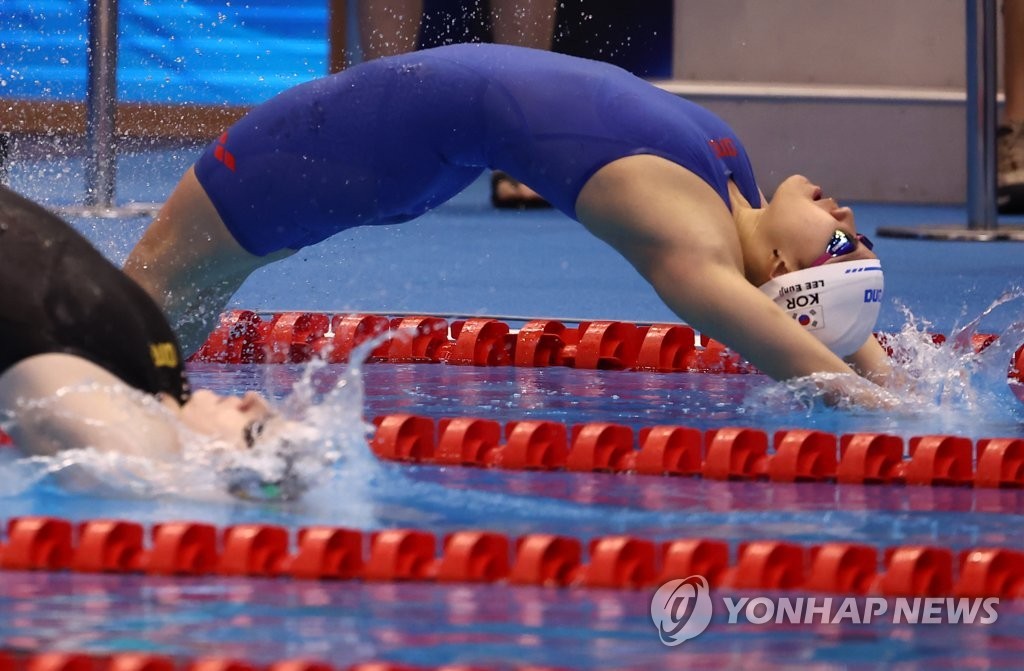 이은지, 2025 하계U대회에서 여자 배영 200m 하한 한국 신기록 경신하며 동메달 획득