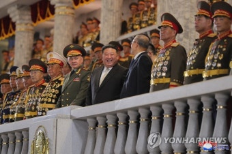 북한, '전승절 70주년' 야간 열병식 개최