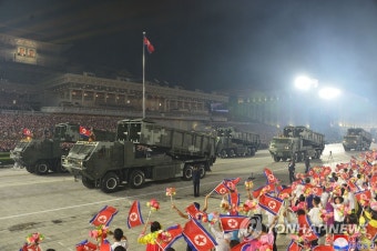 북한, '전승절 70주년' 야간 열병식 개최