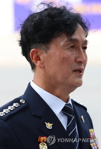 경찰 떠나는 '총경회의 주도' 류삼영 총경